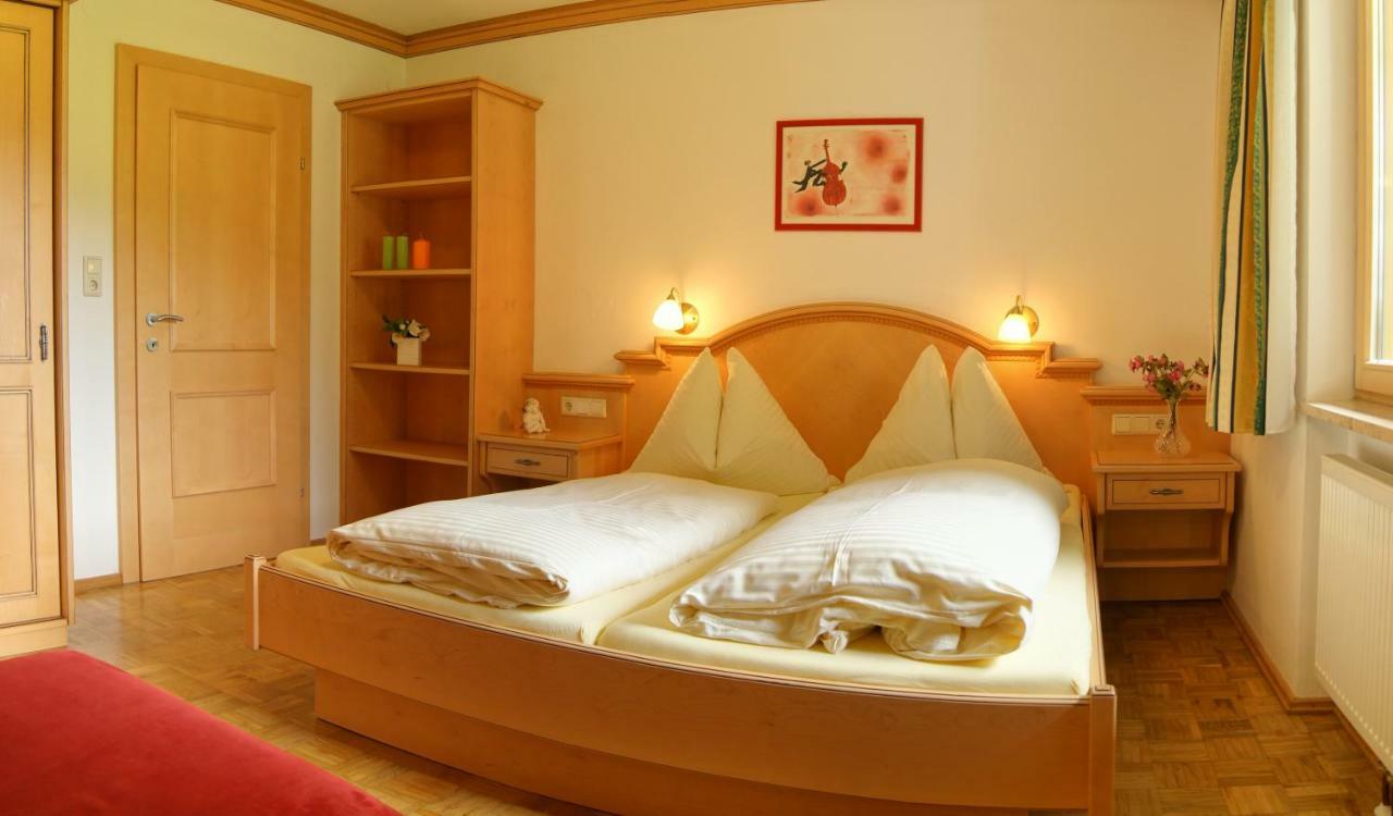 Haus Dachstein Apartment Filzmoos Bagian luar foto